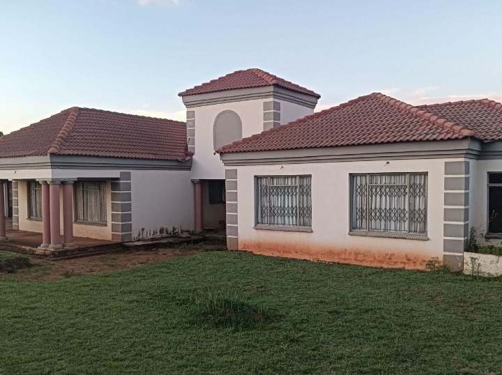 3 Bedroom Property for Sale in Mohadin North West